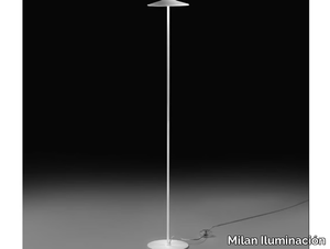 PLA - LED aluminium floor lamp _ Milan Iluminación