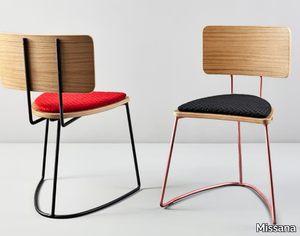 BOOMERANG - Sled base upholstered iron chair _ Missana
