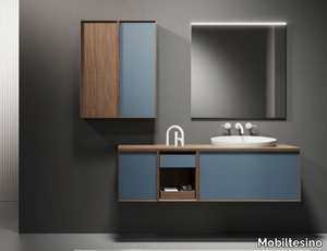 D17 - Single walnut vanity unit with mirror _ Mobiltesino