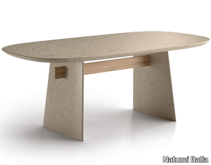 ADAM - Stone dining table _ Natuzzi Italia