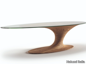 URAGANO - Oval wood and glass dining table _ Natuzzi Italia