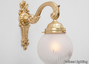 BUDAPEST I. - Brass wall lamp _ Patinas Lighting