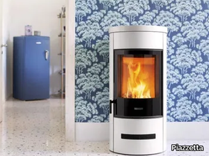 E129 M - Wood-burning wall-mounted stove Class A+ _ Piazzetta