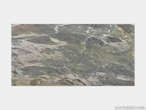 Kathmandu Pulido 16"X31"