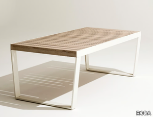 SPINNAKER - Extending garden table _ RODA