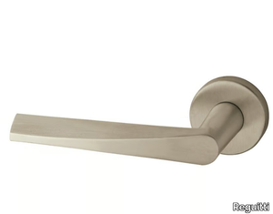 GOLF - Zamak door handle on rose _ Reguitti