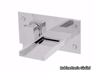 PABLOLUX - F9809-B1 - Wall-mounted washbasin mixer with plate _ Rubinetteria Giulini