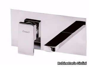 PABLOLUX - F9810 - Wall-mounted single handle washbasin mixer with plate _ Rubinetteria Giulini