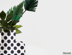 FLOWER POWER L MONOCHROME 01 - Fabric vase _ Sancal