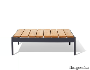 LIDÖ - Square garden side table _ Skargaarden