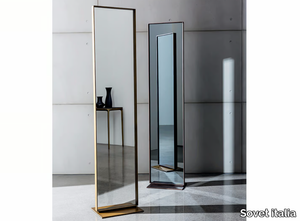 VISUAL FREE STANDING - Freestanding mirror _ Sovet italia