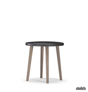 Miss Button Stool upholstered H45 | Oak