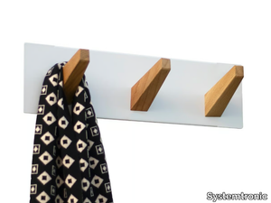 SECOND TREE WALL - Wall-mounted aluminium and wood coat rack _ Systemtronic