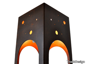 IL RIFUGIO DELLA LUNA - Corten™ floor lamp _ TrackDesign