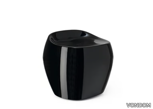 MOMA AIRE POUF MEDIUM - Polyethylene garden pouf _ VONDOM