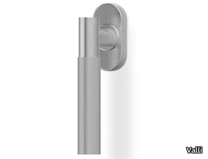 H5015 K2 - Stainless steel window handle on rose _ Valli