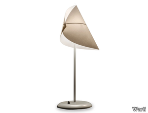LA LUNE SOUS LE CHAPEAU - Adjustable steel and PVC table lamp _ Warli