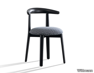 CARINZIA - Ash chair with integrated cushion _ Wittmann