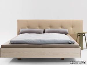 SIMPLE BUTTON - Solid wood double bed with upholstered headboard _ ZEITRAUM