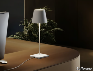 POLDINA230V L DESK - Die cast aluminium table lamp _ Zafferano