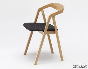 STA - Upholstered stackable chair _ Zilio A&C