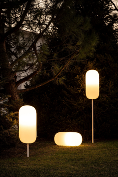 GOPLE-OUTDOOR-Floor-lamp-Artemide-456950-rel4f5d9aa0.jpg