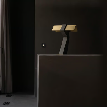 tau-dcw-editions-640549-rele2a116a1.jpg