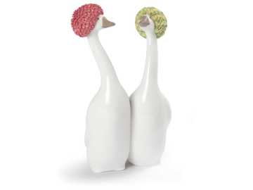 goossiping-geese-red-and-yellow-lladro-536276-rel9e351842.jpg