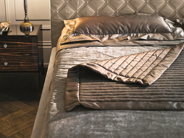 cashmere-longhi-356206-relb3e1b80c.jpg