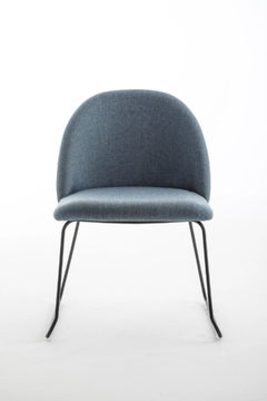 BLOOM-S-Sled-base-chair-Luxy-491331-relc3c1f06c.jpg
