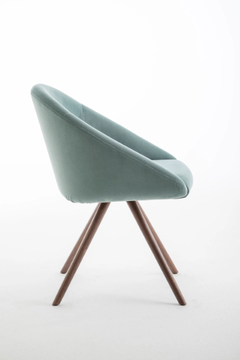 Luxy_BLOOM-M--Trestle-based-chair_D4CdtecIFa.jpeg