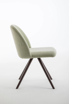 Luxy_BLOOM-S--Trestle-based-chair_2AfETsWZxZ.jpeg