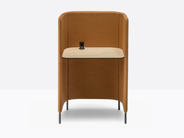 buddyhub-desk-bds001-140-pedrali-615970-rel56a31c21.jpg