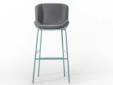 SKIN-Stool-TrabA-391526-rel324abcd3.jpg