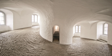 CASTLES-CREATIVESPACE-327323-relfe440ff8.jpg