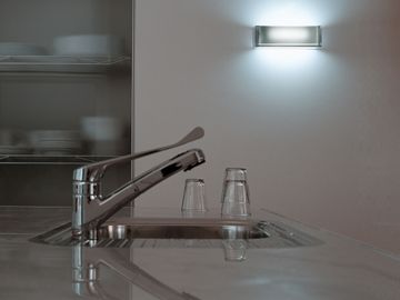 ontherocks-transparent-wall-ceiling-citterio-nguyen-flos-01.jpg