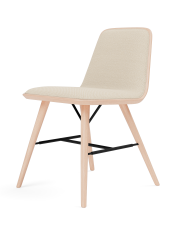 1721_spine-wood-chair_00207-104_oak-lacquered-hallingdal-200_v2