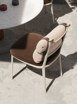 foto_slider_1624_0_roll_table_detail.jpg