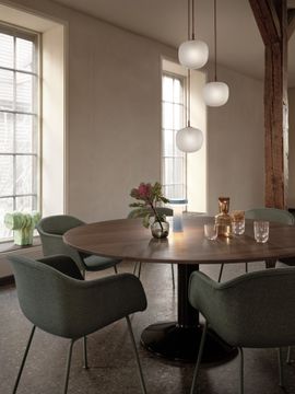 23824-en-midst-table-dark-oiled-oak-black-160-fiber-armchair-sabi-921-tube-base-dusty-green-rime-18-deep-red-ease-portable-lamp-silent-11-muuto-org.tif