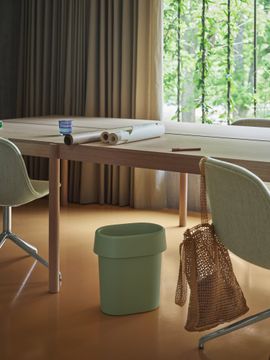 26109-en-reduce-paper-bin-light-green-fiber-side-chair-ecriture-910-chrome-swivel-linear-system-config-2-oak-raise-glass-muuto-org.tif