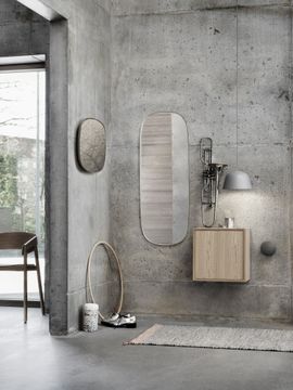 4123-en-framed_mirror_hall_way_stackedw.door_ambit_small.jpg