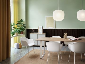 4839-en-70-70-solid-oak-fiber-arm-tube-white-rime-pendant-white-ply-burnt-orange-enfold-grey-beam-muuto-org.tif