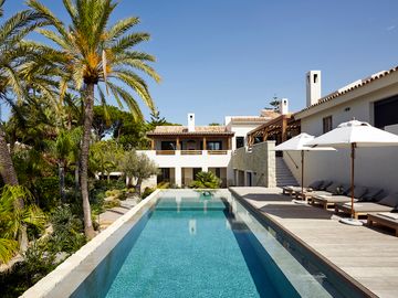 Studio-Piet-Boon-ES-Mediterranean-Garden-Villa-RP-211-114-big-image.jpg