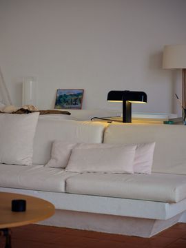 Campana-Verano-2023-Cadaques-Bombelli-Jara-Varela-010-230480-x1000.jpg
