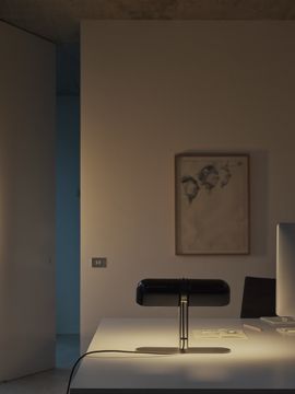 Duo-negro-suspension-ON-CasaCosta-JaraVarela-SantaCole-2023-03-x1000.jpg