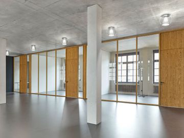 DRAFTCSclearglassLippmann05V4RGB72dpi2000x1500pxjpg