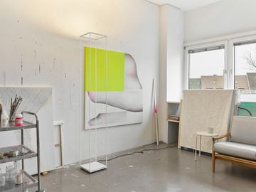 REFLEXFloorMwhiteStudio2000x1500pxjpg