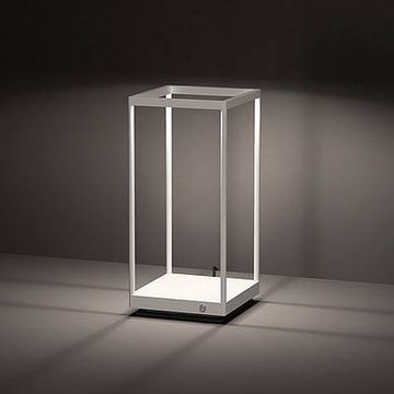 csmREFLEX2Tableweiss1080x1080CarouselInsta21755395d43jpg