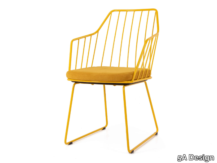 PREMIERE METAL SLED - Sled base powder coated steel chair with armrests _ 5A Design