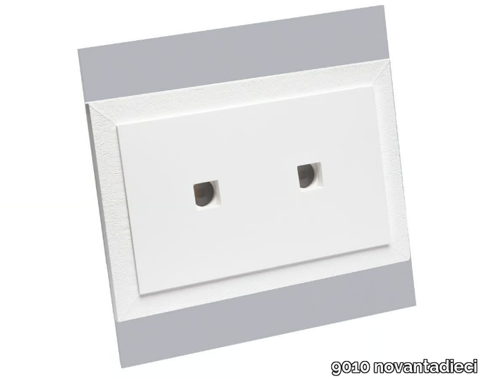 91-novantadieci_MINILED-DOQ_6494424c2.jpeg